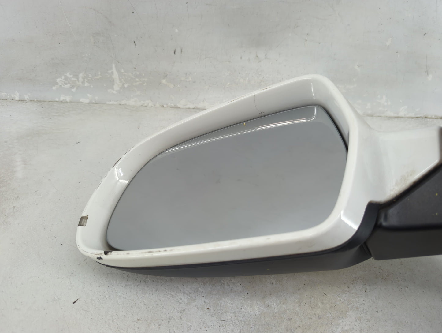 2010-2016 Audi A4 Driver Side View Mirror - Left Door Mirror OEM Used - Oemusedautoparts1.com