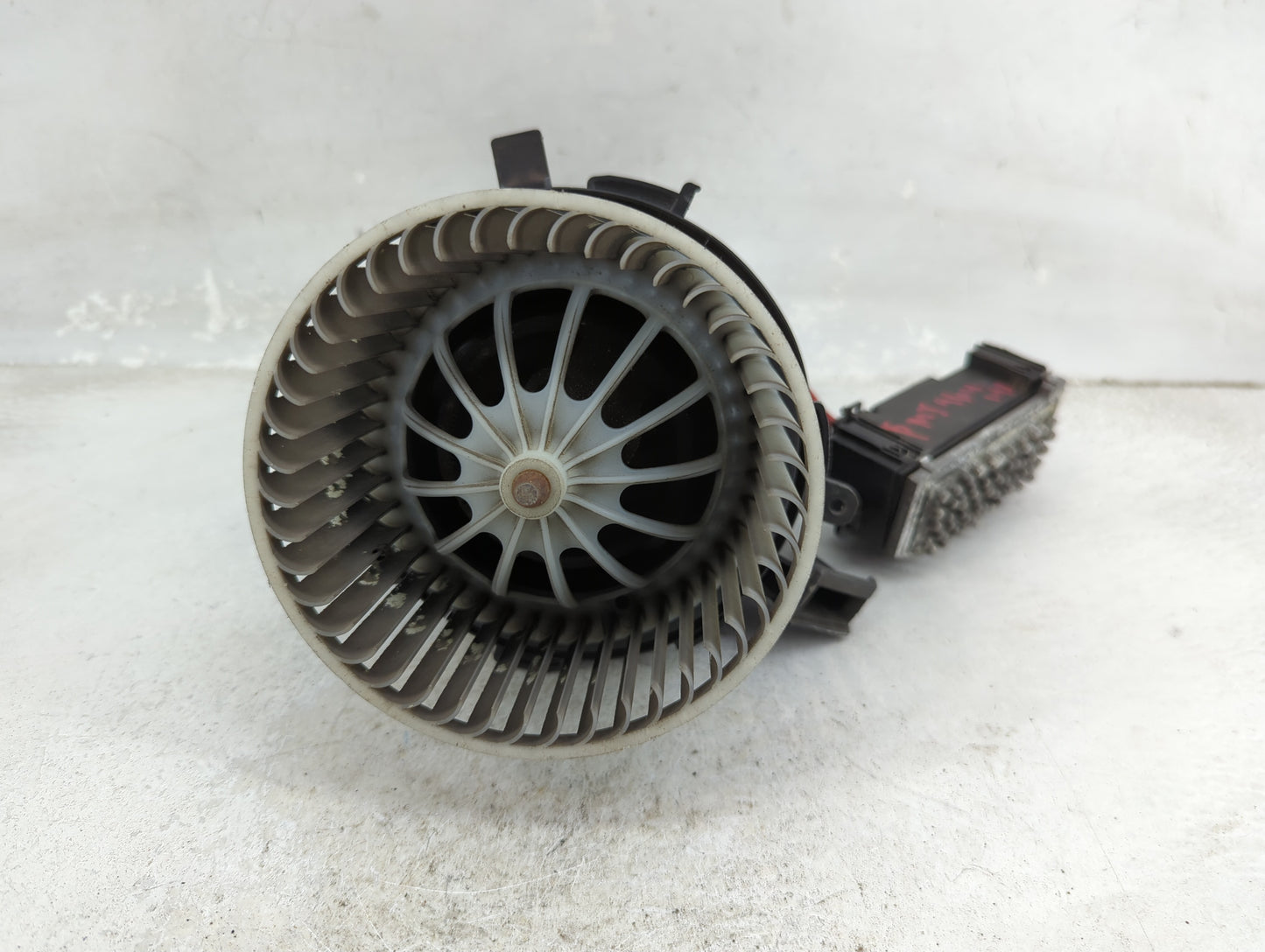 2009-2012 Audi A4 Heater AC Blower Motor P/N:8K0820521B K5909008, CZ2468106932, F011500024 Fits Fits 2008 2009 2010 2011 201