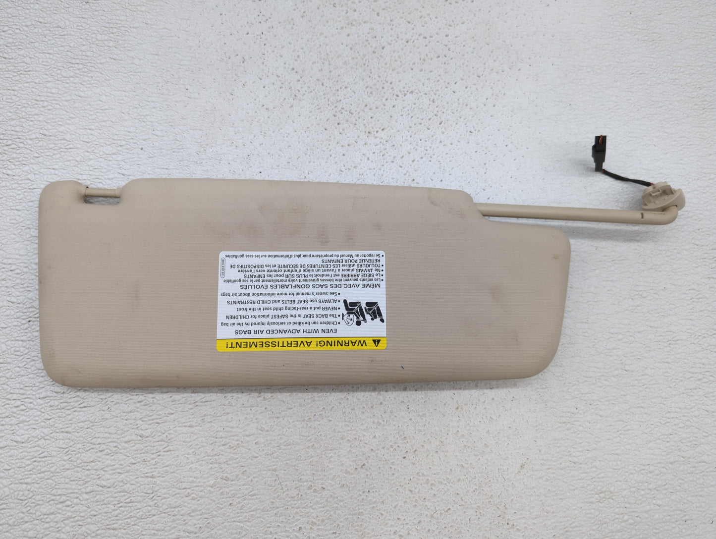 2009-2012 Audi A4 Sun Visor Shade Replacement Driver Left Mirror Fits Fits 2009 2010 2011 2012 OEM Used Auto Parts - Oemused