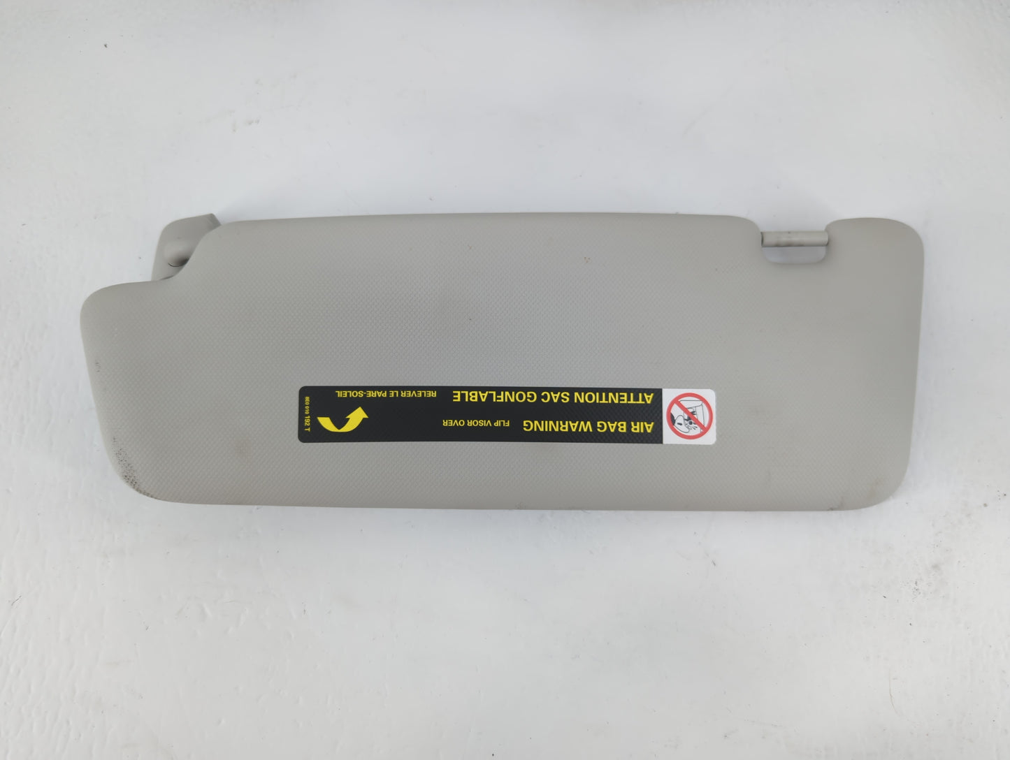 2009-2012 Audi A4 Sun Visor Shade Replacement Passenger Right Mirror Fits Fits 2009 2010 2011 2012 OEM Used Auto Parts - Oem