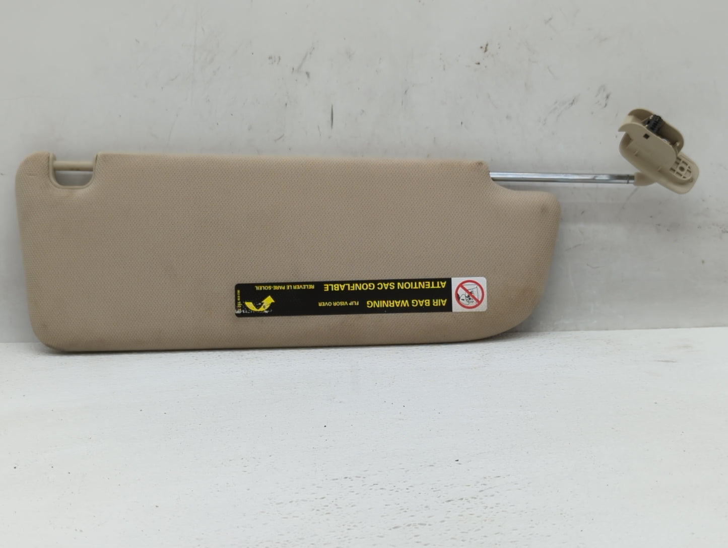 2005-2011 Audi A6 Sun Visor Shade Replacement Passenger Right Mirror Fits Fits 2005 2006 2007 2008 2009 2010 2011 OEM Used A