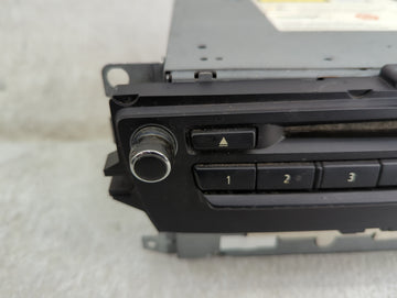 2010-2013 Bmw 328i Radio AM FM Cd Player Receiver Replacement P/N:9257188 Fits Fits 2010 2011 2012 2013 2014 2015 2016 OEM Used Auto Parts