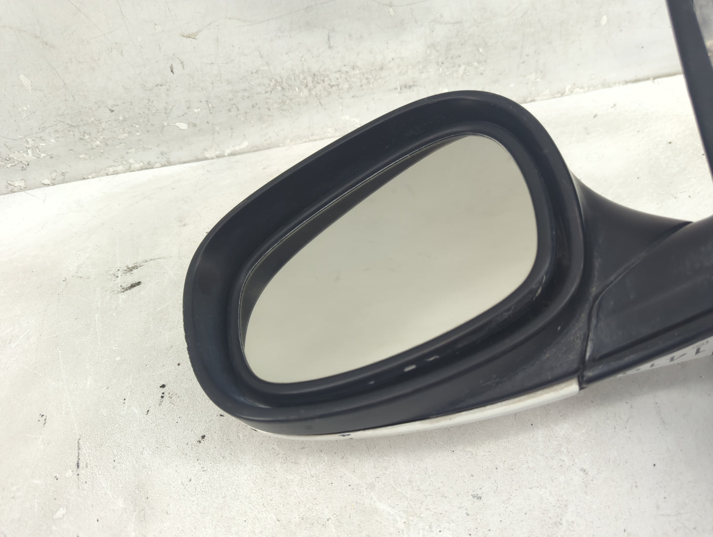 2009-2012 Bmw 328i Driver Side View Mirror - Left Door Mirror OEM Used - Oemusedautoparts1.com