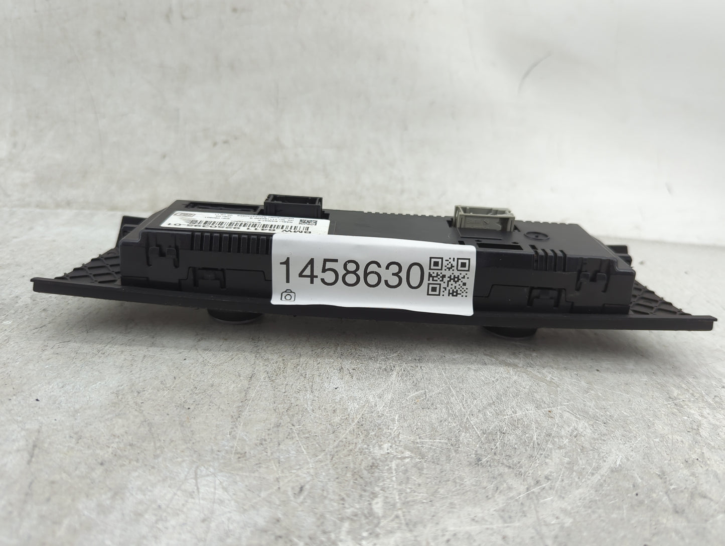 2011-2013 Bmw 328i Climate Control Module Temperature AC/Heater Replacement P/N:9250395-01 Fits Fits 2011 2012 2013 OEM Used