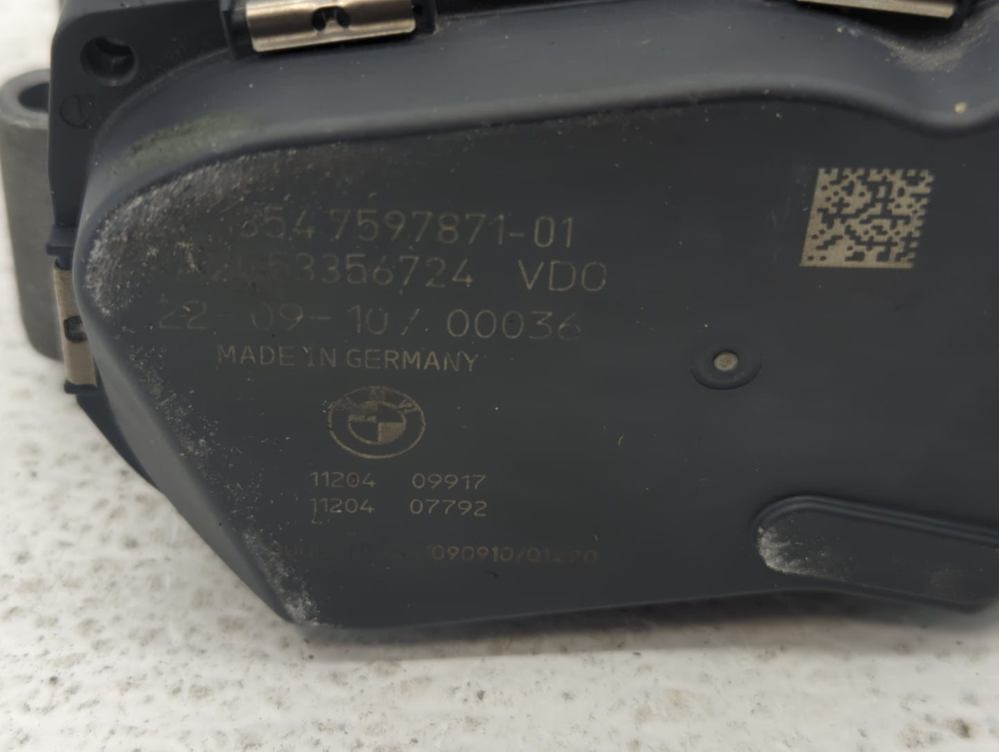 2011-2015 Bmw 335i Throttle Body P/N:1354 7597871-01 1354 7597871-03 Fits OEM Used Auto Parts - Oemusedautoparts1.com