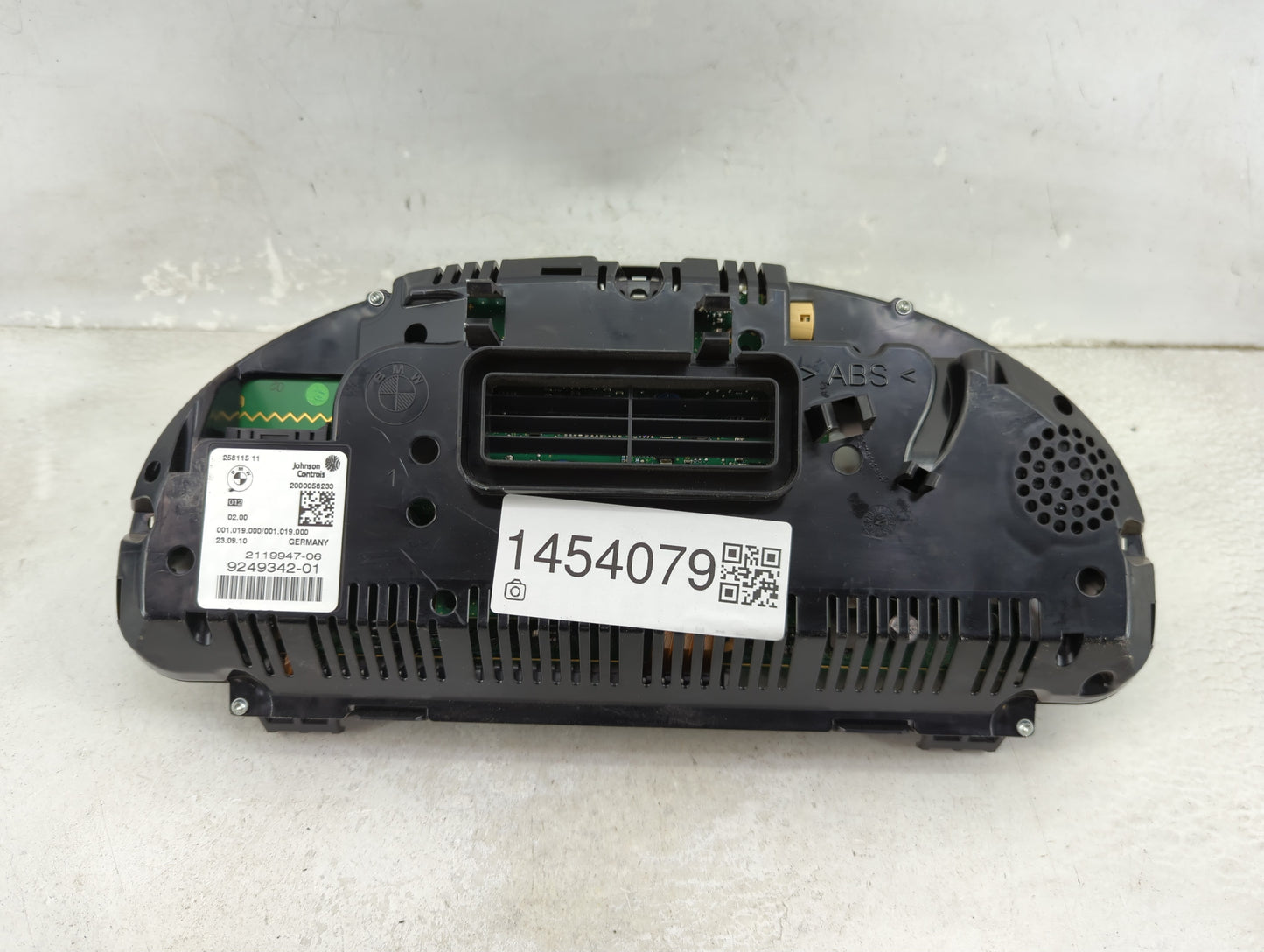 2011 Bmw 535i Instrument Cluster Speedometer Gauges P/N:9249342-01 2119947-06 Miles:89K Fits OEM Used Auto Parts - Oemusedau