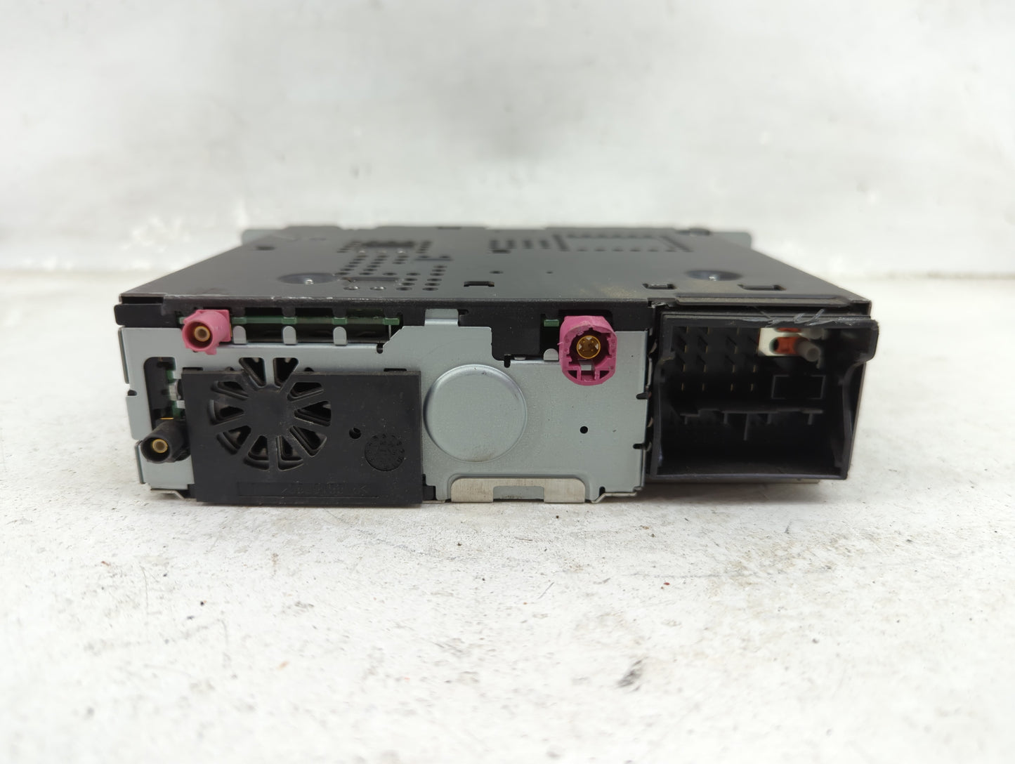 2011-2012 Bmw 535i Radio AM FM Cd Player Receiver Replacement P/N:9 248 362 Fits Fits 2011 2012 OEM Used Auto Parts - Oemuse