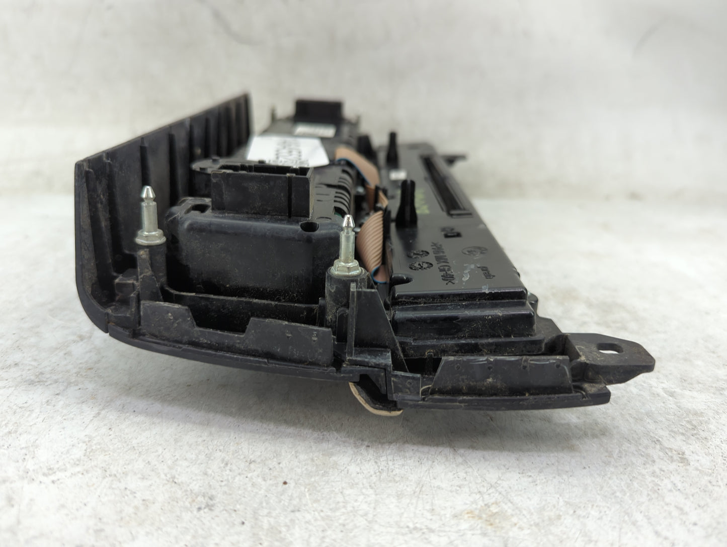 2011-2012 Bmw 535i Radio AM FM Cd Player Receiver Replacement P/N:9249700-01 90025-266/0015 Fits Fits 2011 2012 OEM Used Aut