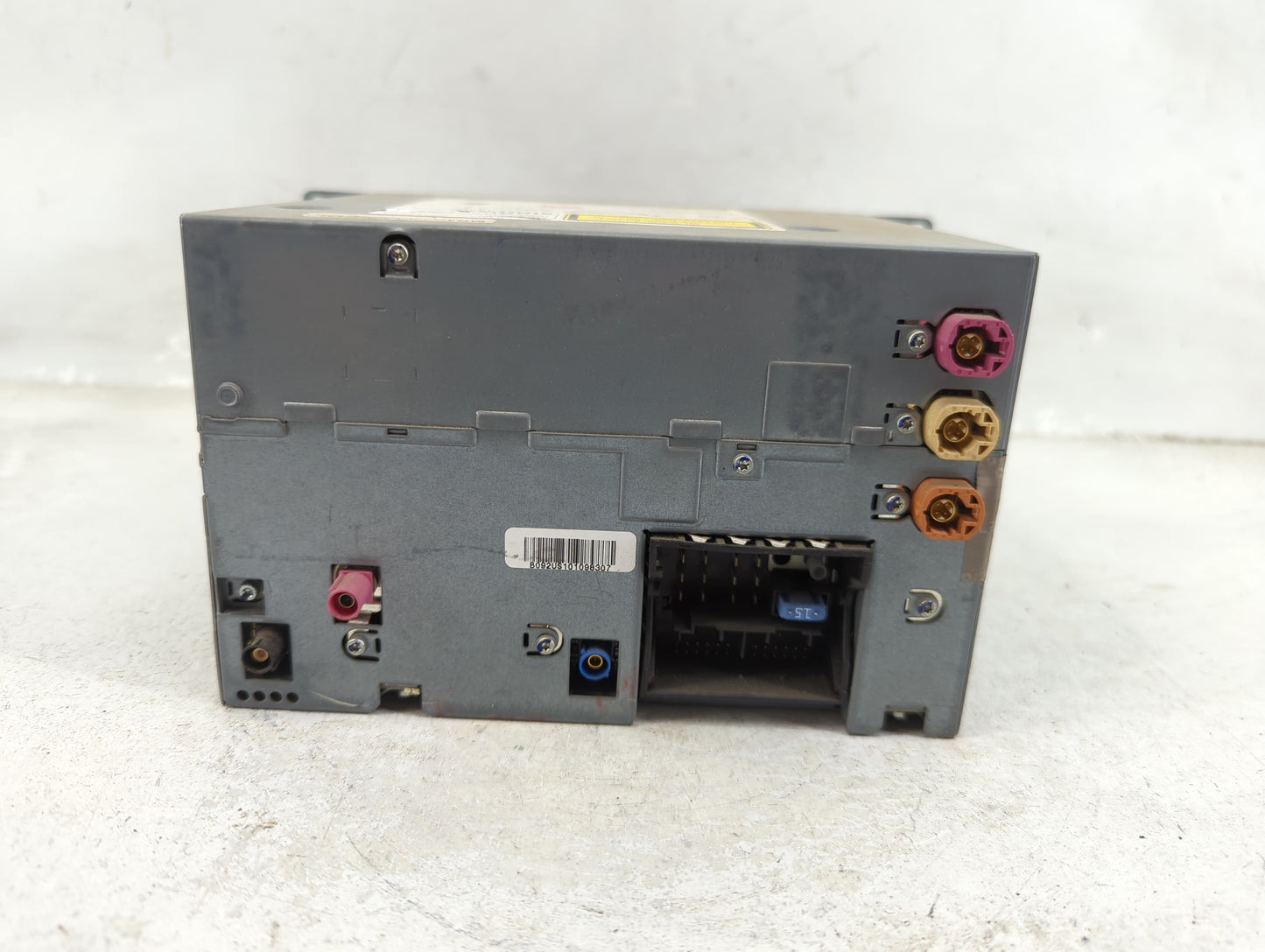 2011-2012 Bmw 550i Radio AM FM Cd Player Receiver Replacement P/N:9239158 01 Fits Fits 2010 2011 2012 OEM Used Auto Parts -