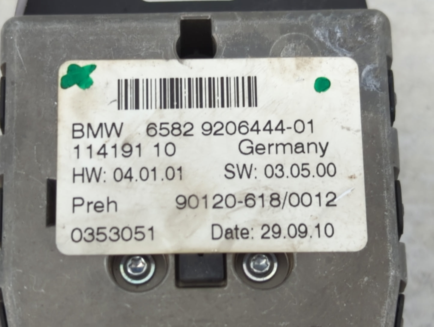 Bmw 740i Radio Control Panel - Oemusedautoparts1.com