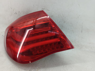 2009-2012 Bmw 750i Tail Light Assembly Driver Left OEM P/N:7182201 Fits Fits 2009 2010 2011 2012 OEM Used Auto Parts
