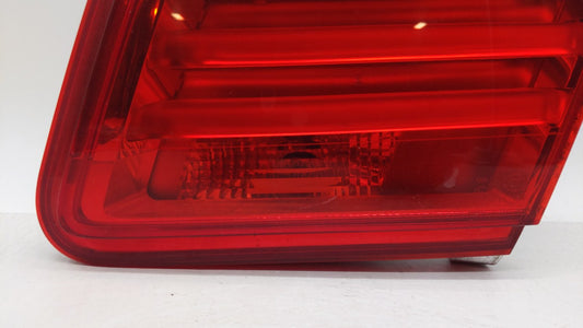 2009-2012 Bmw 750i Tail Light Assembly Passenger Right OEM P/N:7182206 Fits Fits 2009 2010 2011 2012 OEM Used Auto Parts