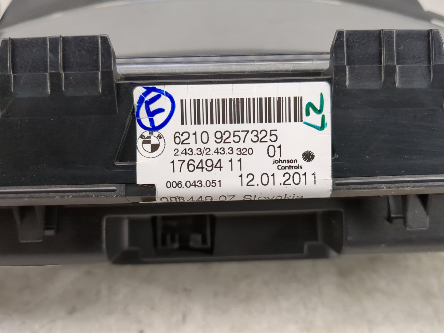 2011-2014 Bmw X3 Instrument Cluster Speedometer Gauges Miles: Fits Fits 2011 2012 2013 2014 OEM Used Auto Parts - Oemusedaut