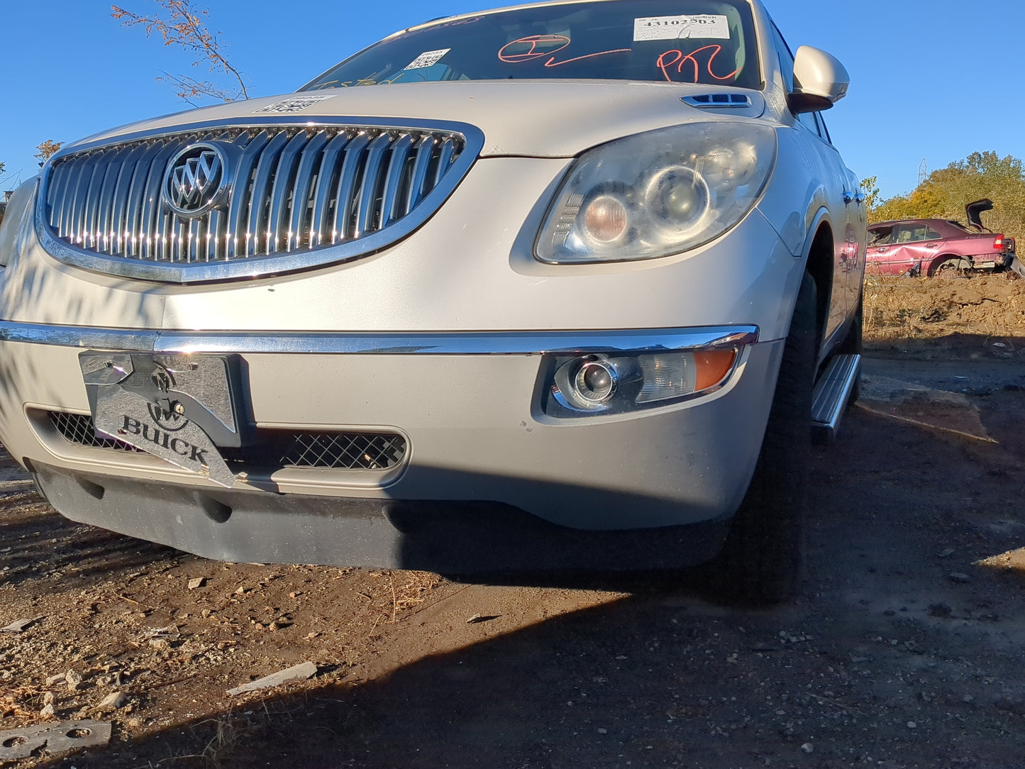 2008-2012 Buick Enclave Front Bumper - Oem 1206678 - Oemusedautoparts1.com