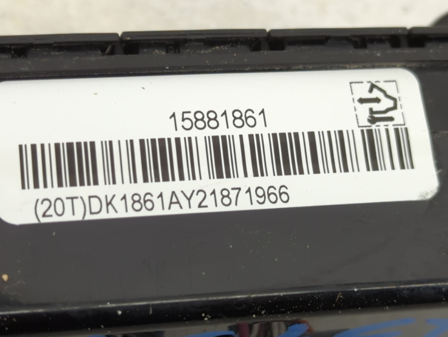 2008-2016 Buick Enclave Climate Control Module Temperature AC/Heater Replacement P/N:15881861 Fits OEM Used Auto Parts - Oem
