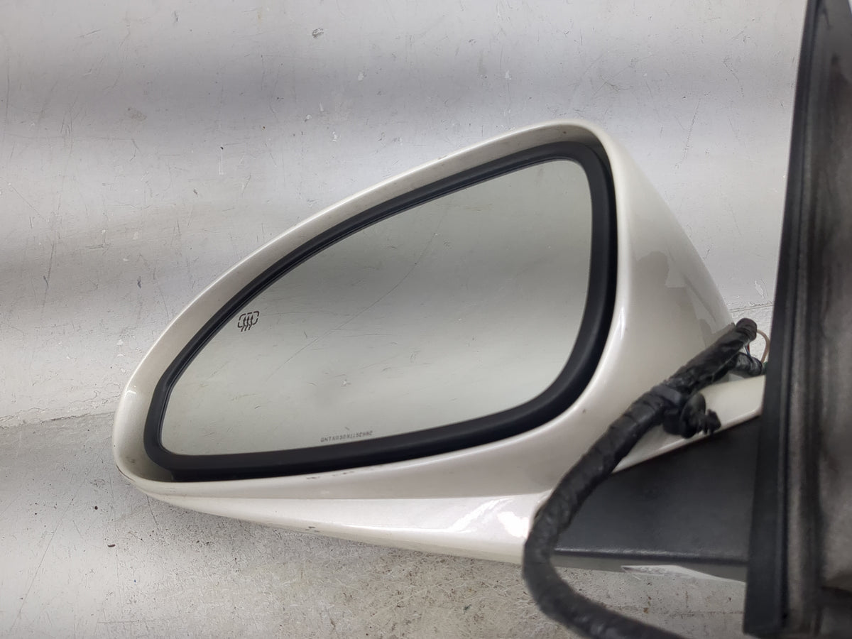 2008-2017 Buick Enclave Driver Side View Mirror - Left Door Mirror OEM Used - Oemusedautoparts1.com