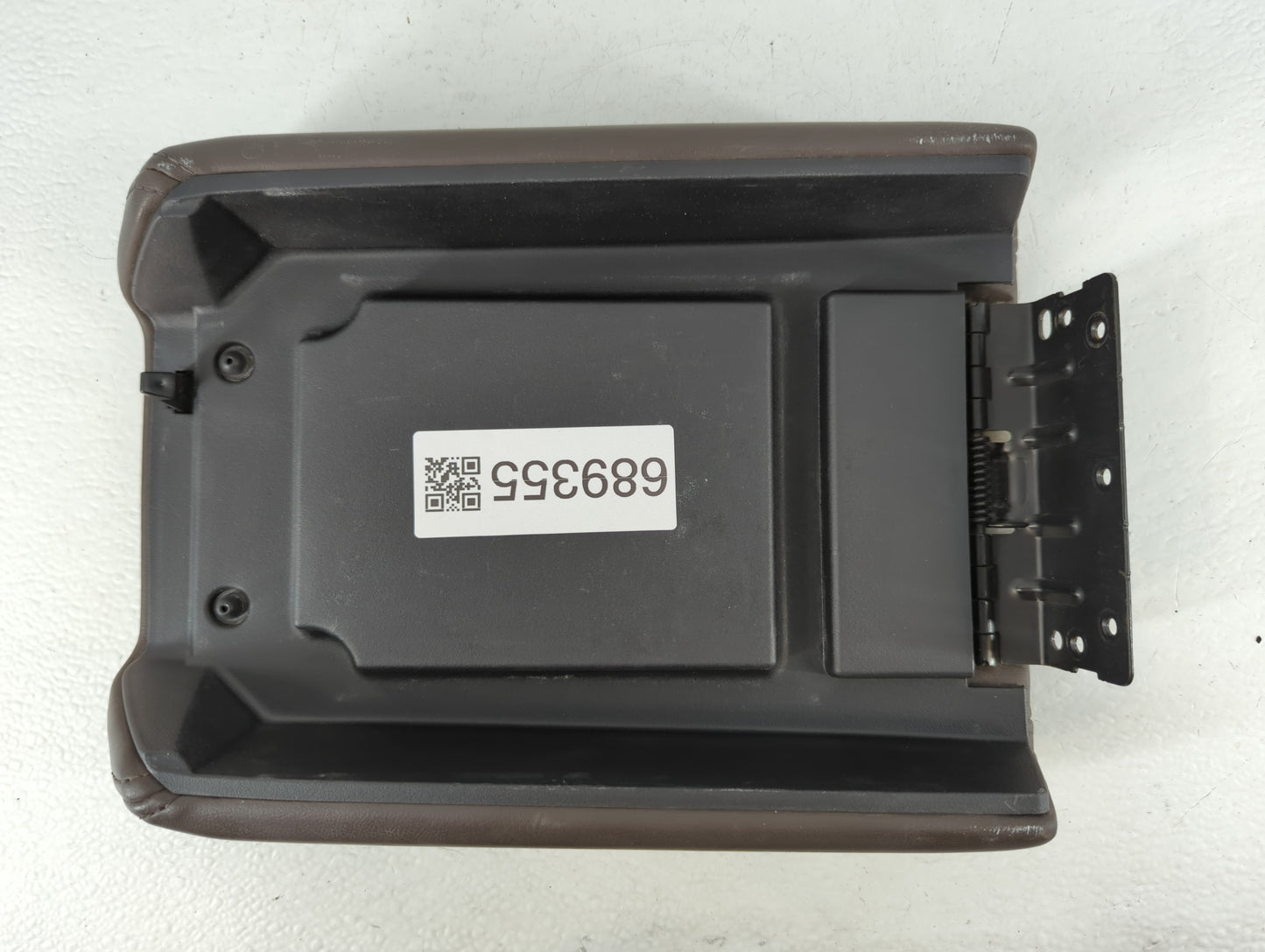 2011 Buick Enclave Center Console Armrest Cover Lid Black - Oemusedautoparts1.com