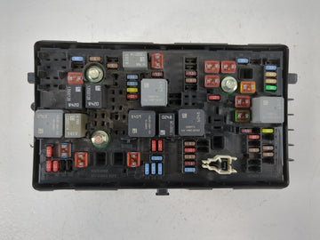 2011 Buick Lacrosse Fusebox Fuse Box Panel Relay Module P/N:20994160 20922937, 812461952 Fits OEM Used Auto Parts