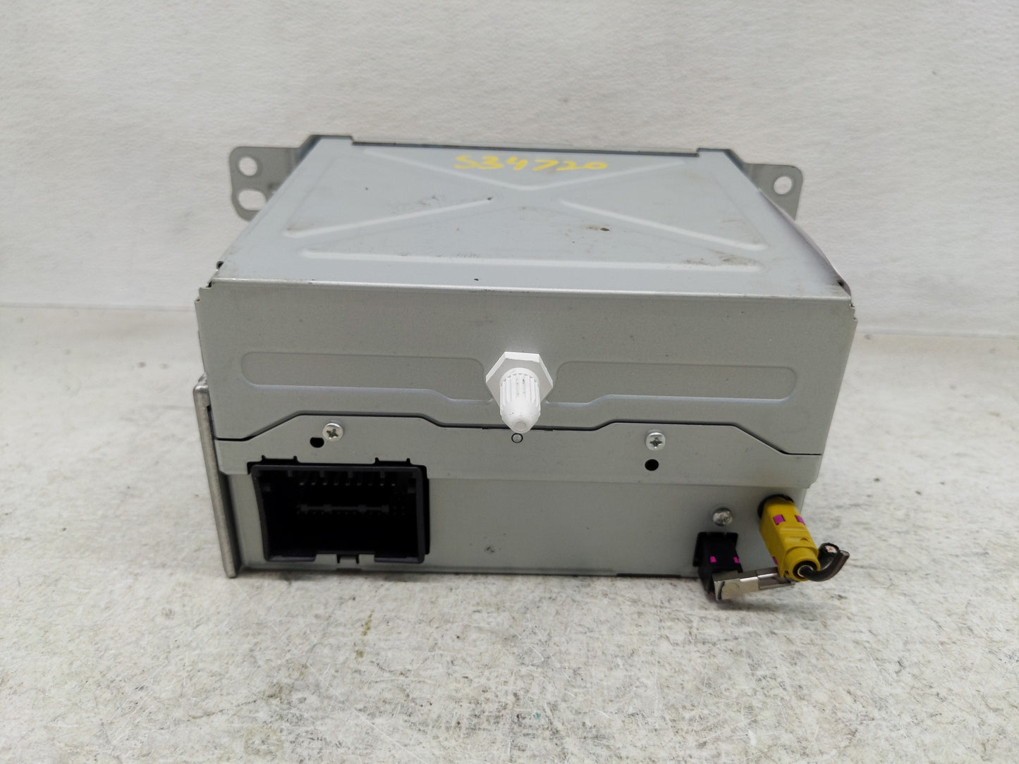2011-2012 Buick Lacrosse Radio AM FM Cd Player Receiver Replacement P/N:20983517 Fits Fits 2010 2011 2012 OEM Used Auto Part