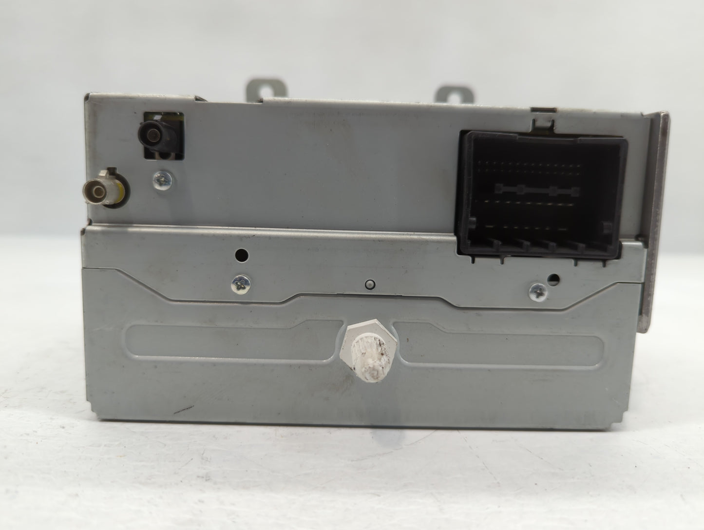 2010-2012 Buick Lacrosse Radio AM FM Cd Player Receiver Replacement P/N:20983517 Fits Fits 2010 2011 2012 OEM Used Auto Part