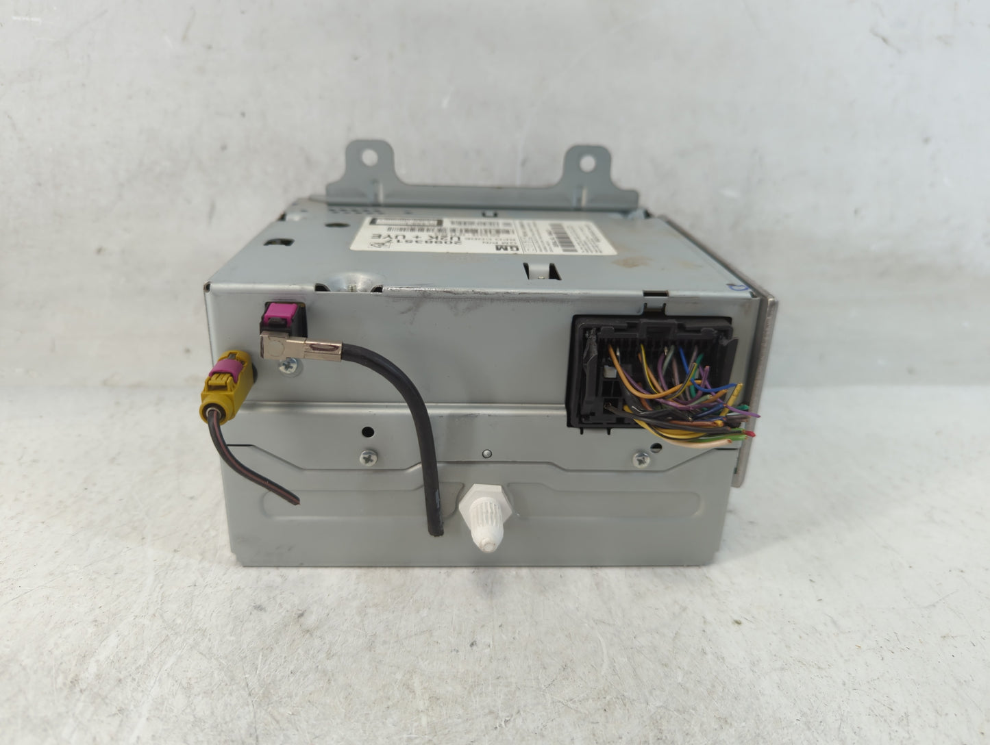 2011-2012 Buick Lacrosse Radio AM FM Cd Player Receiver Replacement P/N:20983517 Fits Fits 2010 2011 2012 OEM Used Auto Part