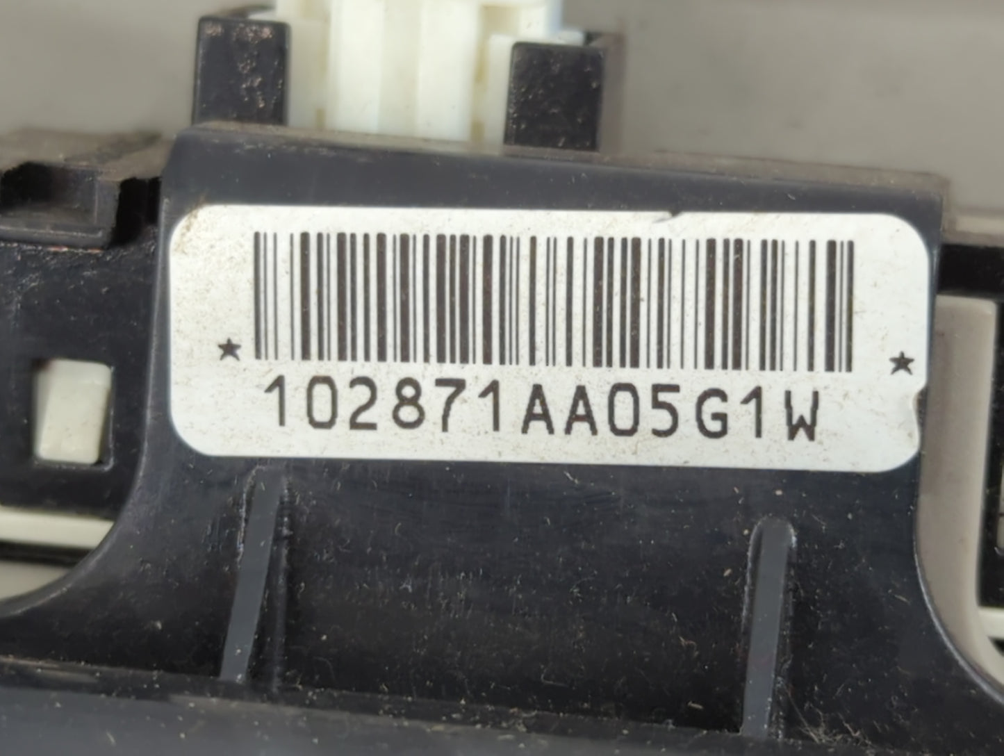 2006-2011 Buick Lucerne Overhead Roof Console 777867 - Oemusedautoparts1.com