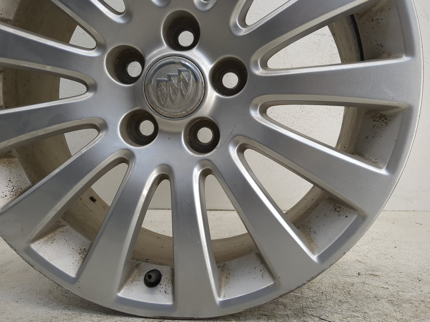 2011-2013 Buick Regal Oem Wheel Rim - Oemusedautoparts1.com