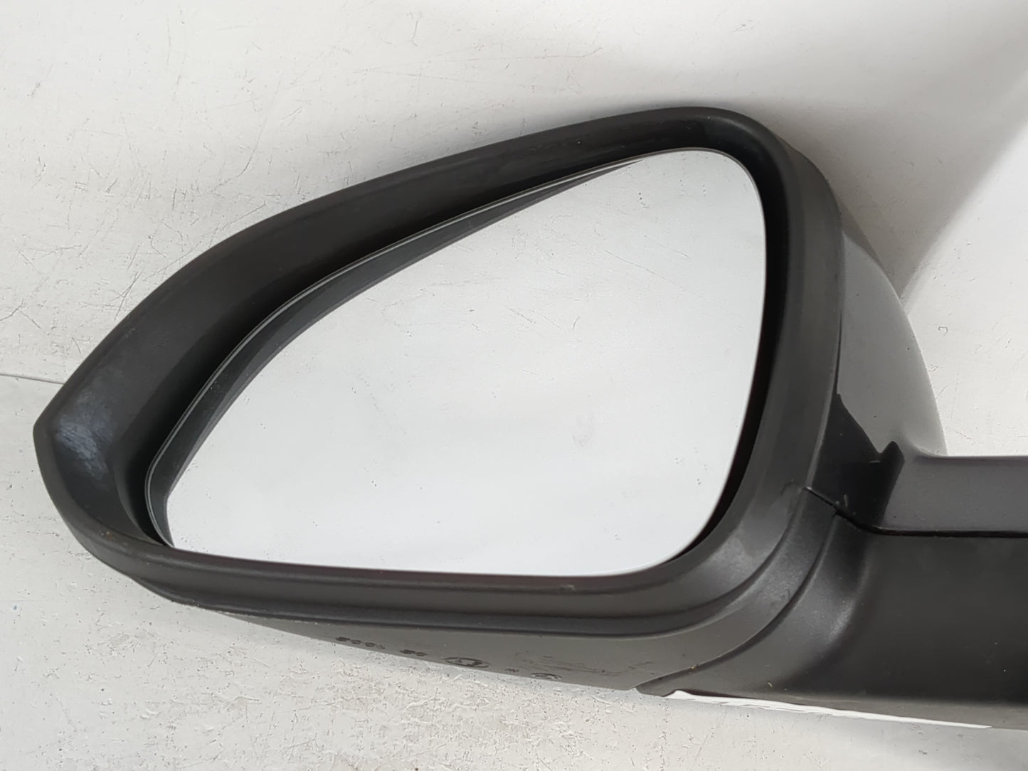 2011-2013 Buick Regal Driver Side View Mirror - Left Door Mirror OEM Used - Oemusedautoparts1.com