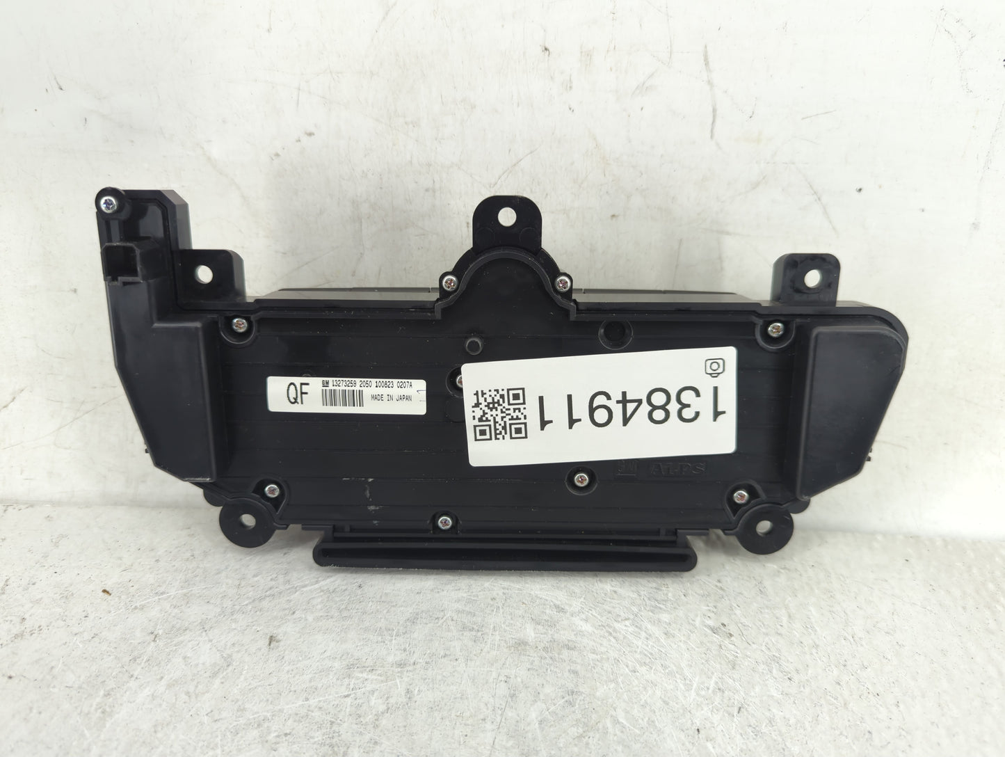 2011-2012 Buick Regal Radio Control Panel - Oemusedautoparts1.com