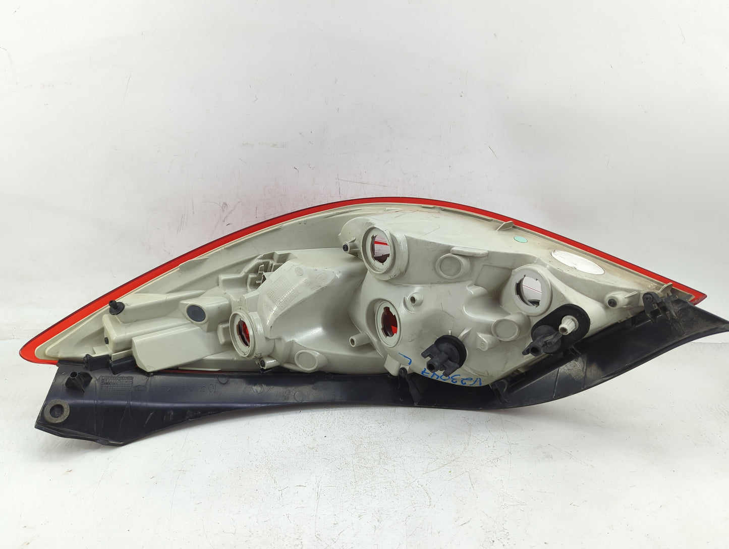 2011-2013 Buick Regal Tail Light Assembly Driver Left OEM P/N:168 352 Fits Fits 2011 2012 2013 OEM Used Auto Parts - Oemused
