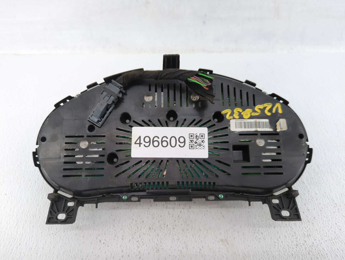 2011 Buick Regal Instrument Cluster Speedometer Gauges P/N:13332274 Fits OEM Used Auto Parts - Oemusedautoparts1.com