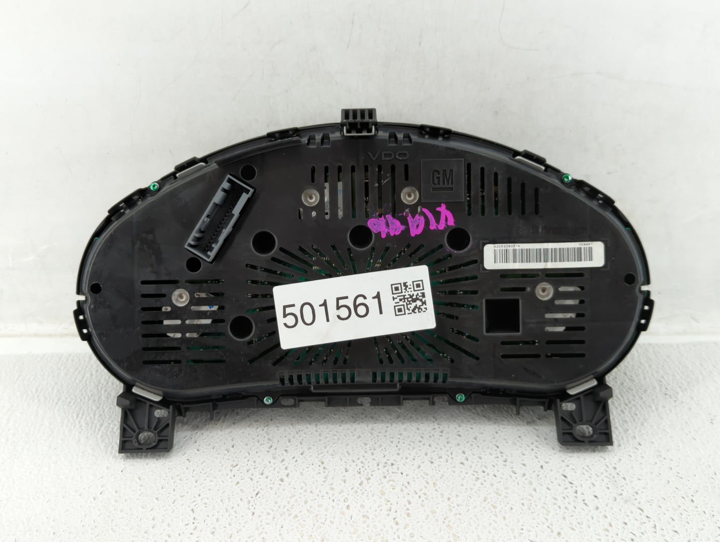 2011 Buick Regal Instrument Cluster Speedometer Gauges P/N:13332274 Fits OEM Used Auto Parts - Oemusedautoparts1.com