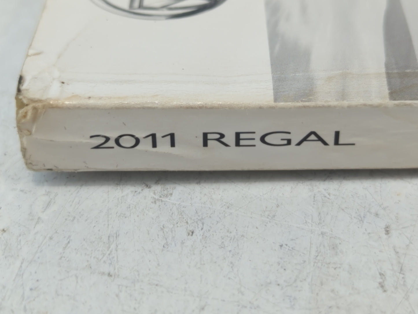 2011 Buick Regal Owners Manual Book Guide P/N:20977758C OEM Used Auto Parts - Oemusedautoparts1.com