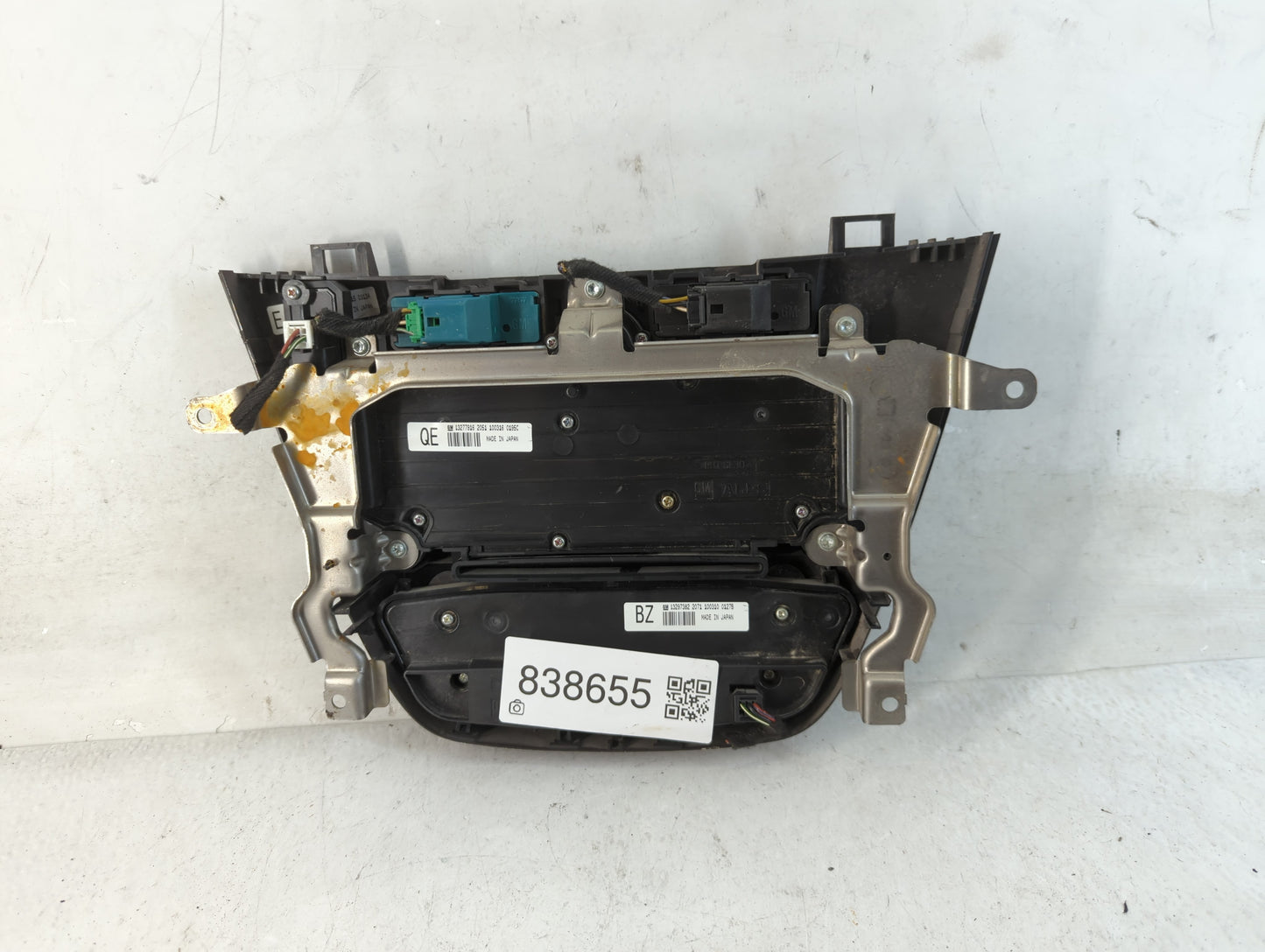 2011 Buick Regal Radio AM FM Cd Player Receiver Replacement P/N:13277916 Fits OEM Used Auto Parts - Oemusedautoparts1.com