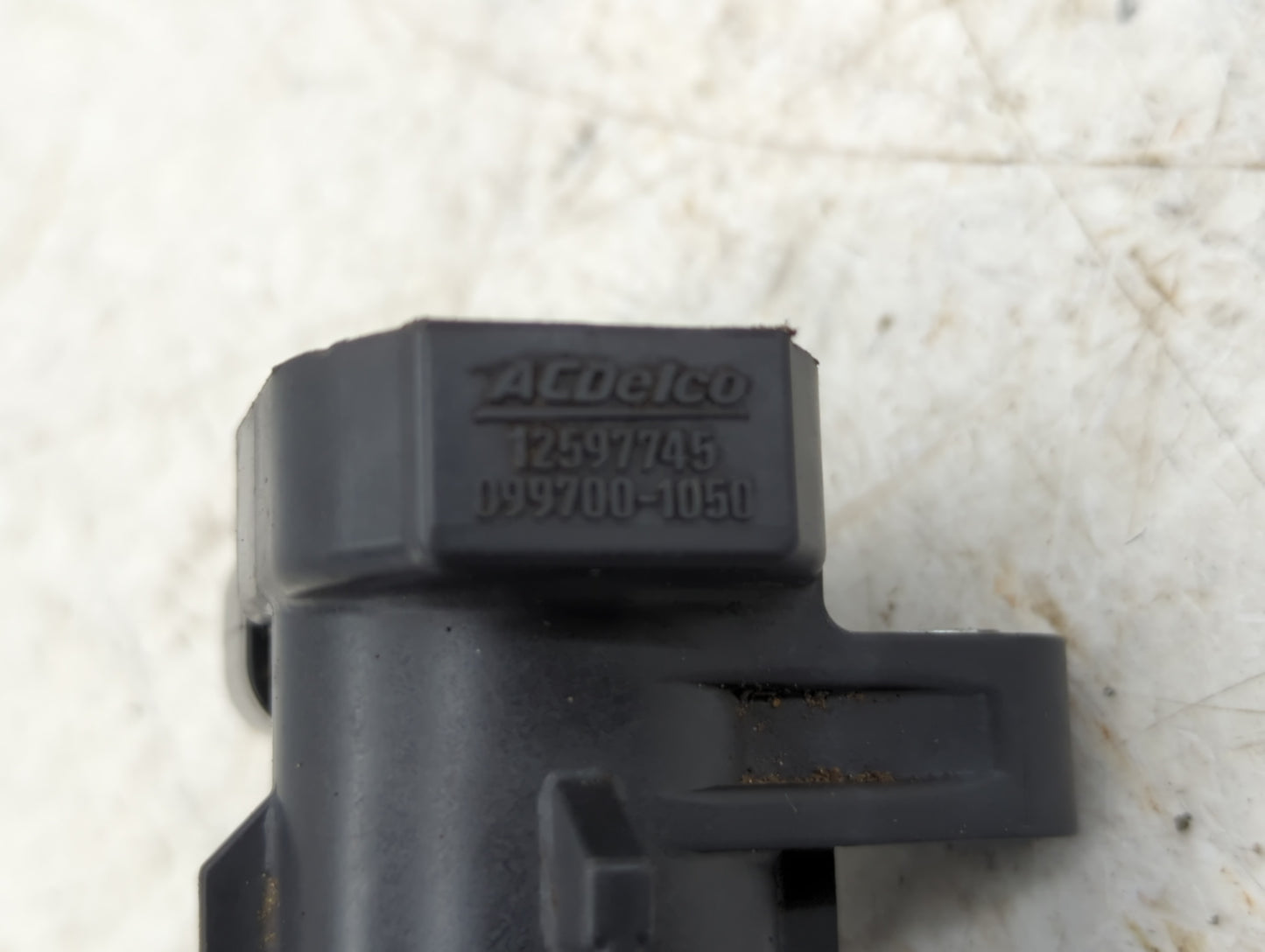 2007-2011 Cadillac Dts Ignition Coil Igniter Pack - Oemusedautoparts1.com