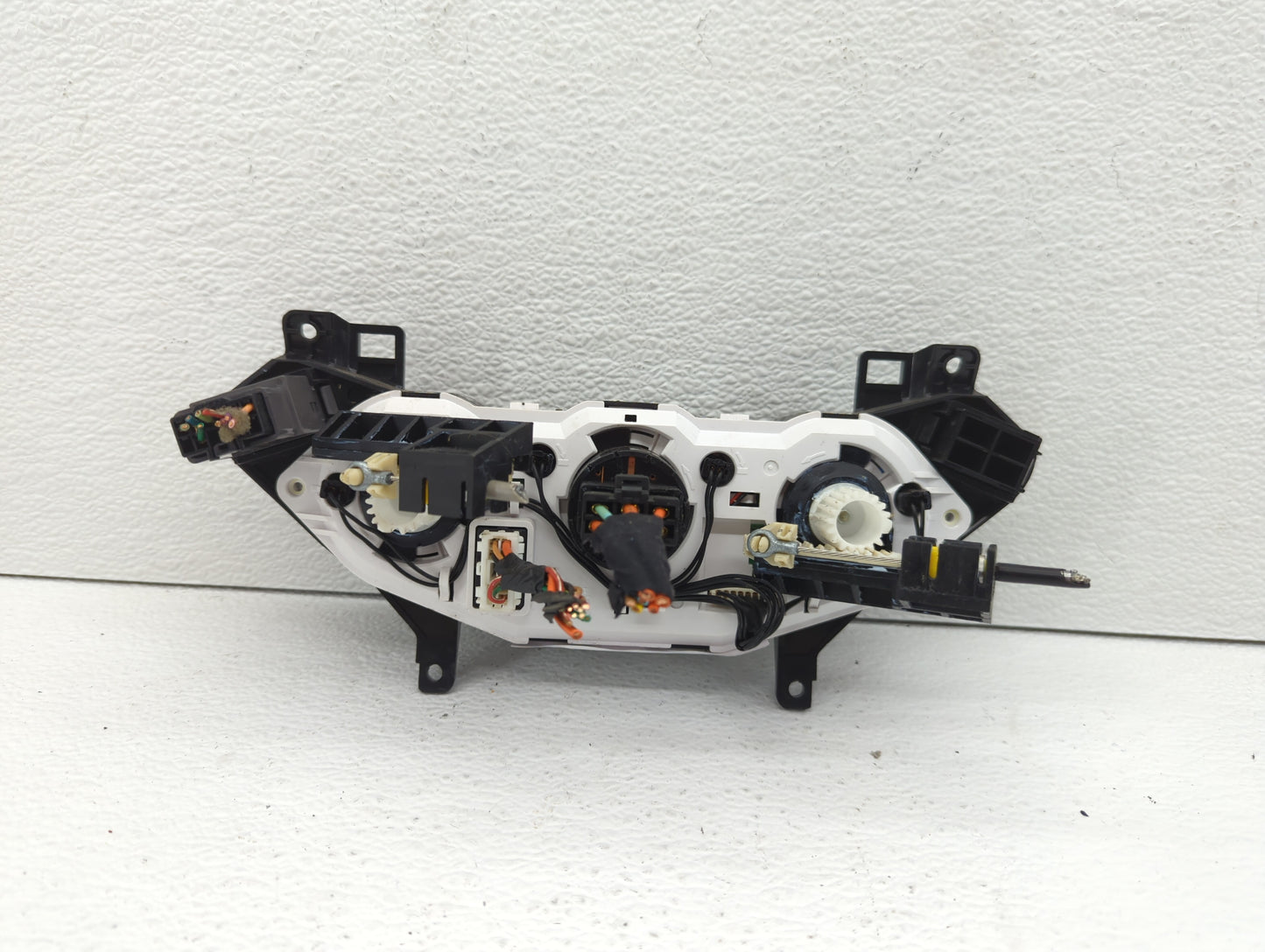 2007-2011 Chevrolet Aveo Climate Control Module Temperature AC/Heater Replacement P/N:T250 LHD AC T250 LHD H Fits OEM Used A