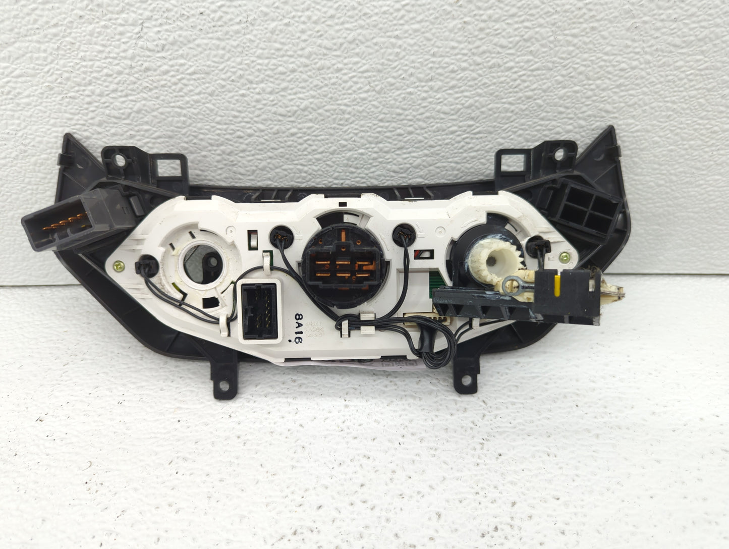 2007-2011 Chevrolet Aveo Climate Control Module Temperature AC/Heater Replacement P/N:A0269 T250 Fits OEM Used Auto Parts -