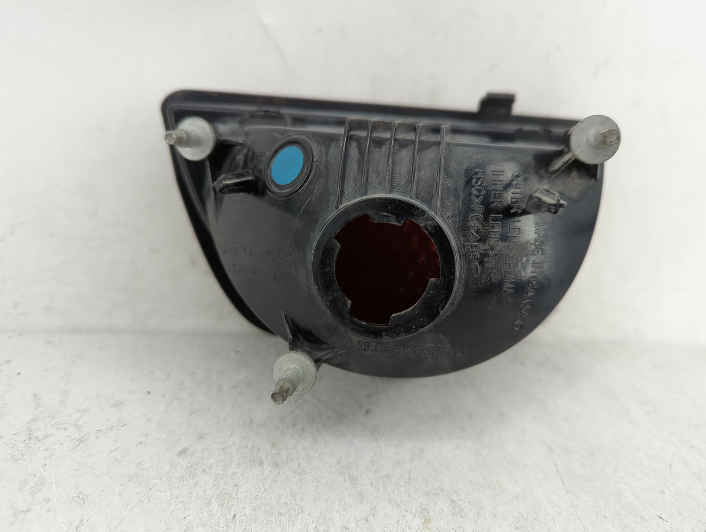 2010-2013 Chevrolet Camaro Tail Light Assembly Passenger Right OEM P/N:92244326 Fits Fits 2010 2011 2012 2013 OEM Used Auto