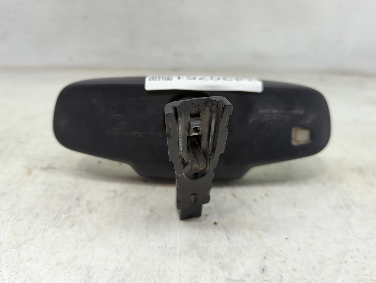 2011 Chevrolet Camaro Interior Rear View Mirror Replacement OEM P/N:22780935 Fits OEM Used Auto Parts - Oemusedautoparts1.co
