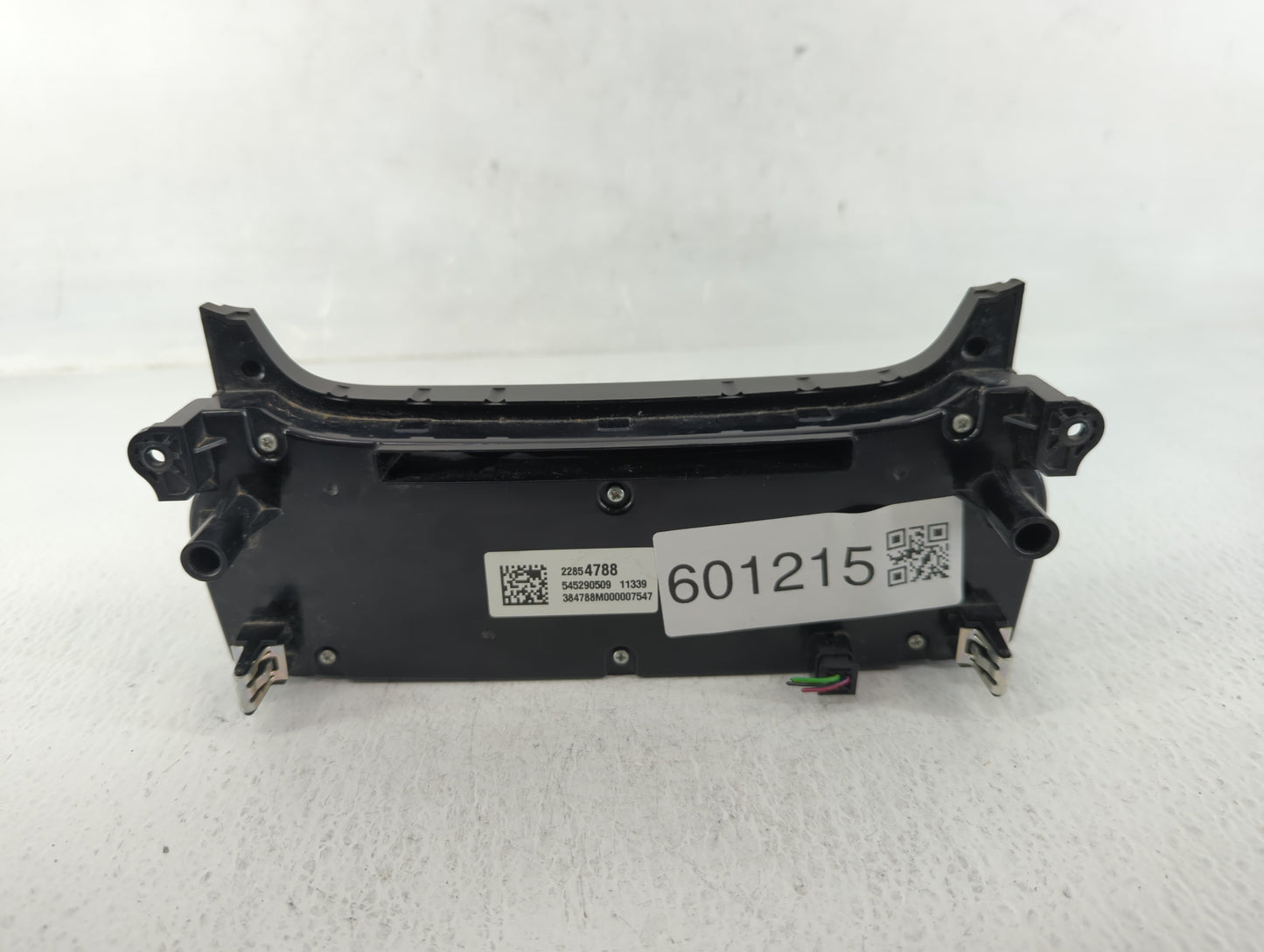 2010-2015 Chevrolet Camaro Radio Control Panel - Oemusedautoparts1.com