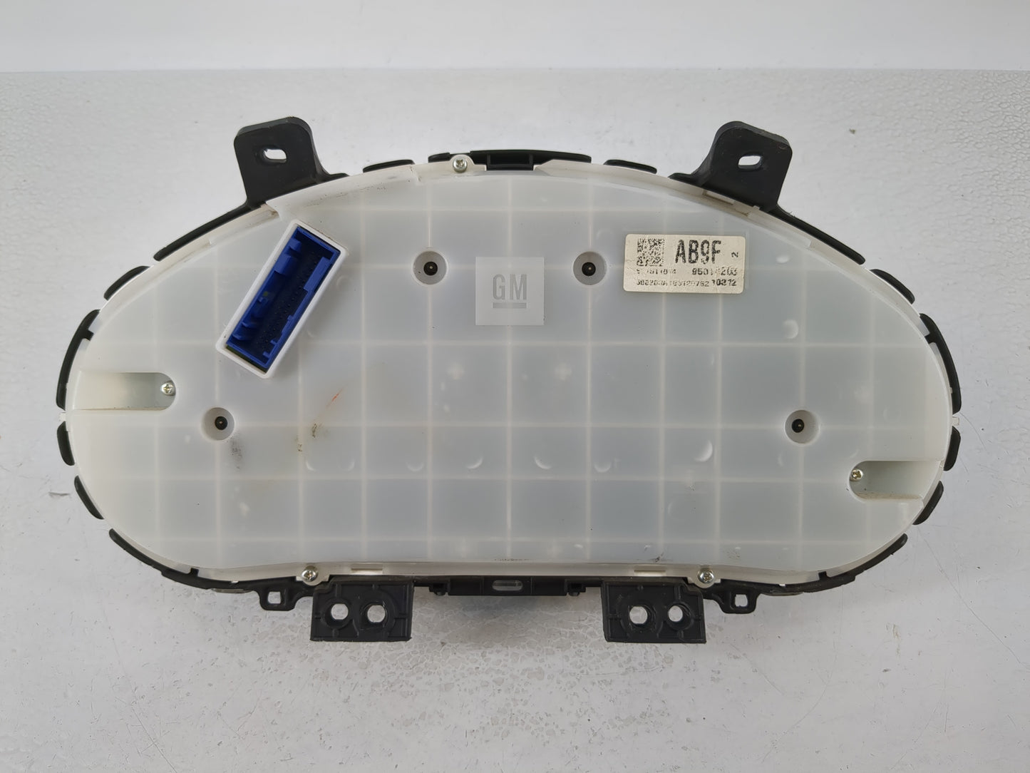 2011 Chevrolet Cruze Instrument Cluster Speedometer Gauges Fits OEM Used Auto Parts - Oemusedautoparts1.com