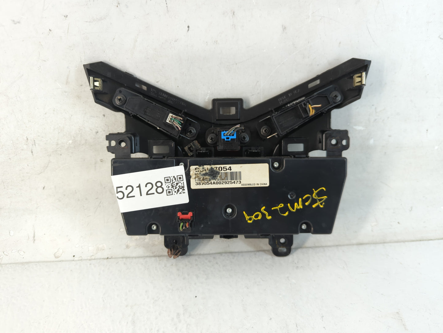 2011-2012 Chevrolet Cruze Climate Control Module Temperature AC/Heater Replacement Fits Fits 2011 2012 OEM Used Auto Parts -