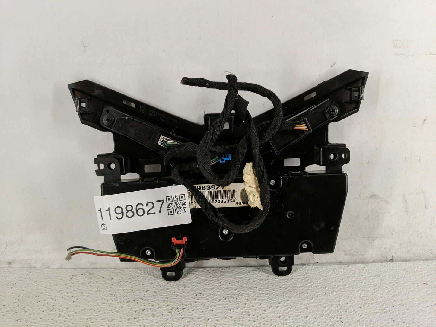 2011-2012 Chevrolet Cruze Climate Control Module Temperature AC/Heater Replacement P/N:96983927 Fits Fits 2011 2012 OEM Used