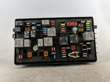 2011-2014 Chevrolet Cruze Fusebox Fuse Box Panel Relay Module P/N:13255300 13222782 Fits Fits 2011 2012 2013 2014 OEM Used Auto Parts