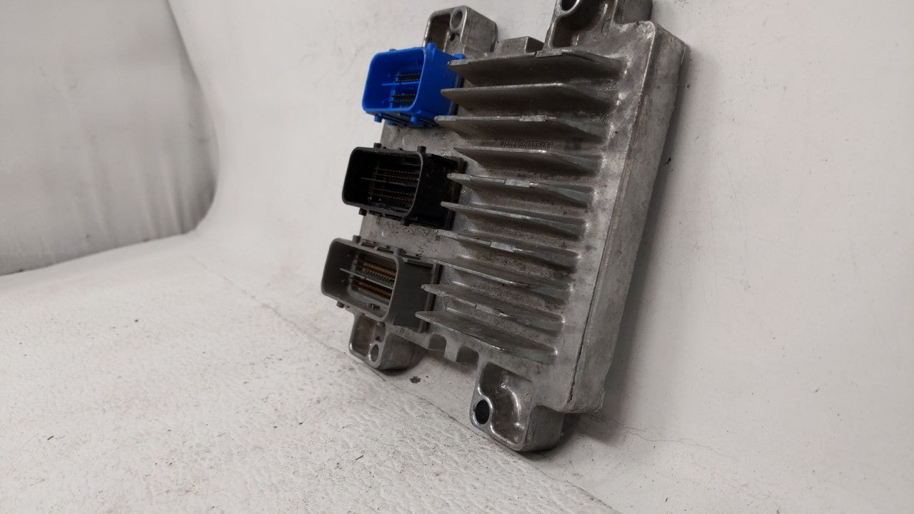 2011 Chevrolet Cruze PCM Engine Control Computer ECU ECM PCU OEM P/N:12645606 12644081 Fits OEM Used Auto Parts - Oemusedaut