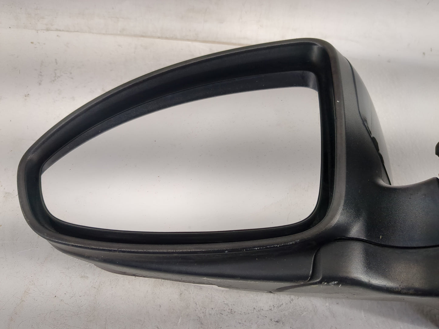 2011-2016 Chevrolet Cruze Driver Side View Mirror - Left Door Mirror OEM Used - Oemusedautoparts1.com
