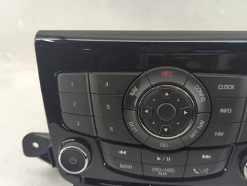 2011-2011 Chevrolet Cruze Radio Control Panel