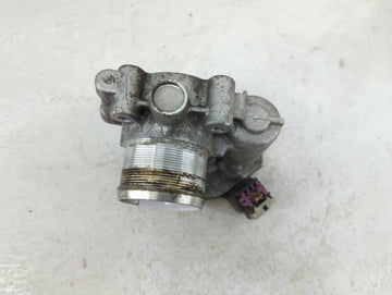 2011-2016 Chevrolet Cruze Throttle Body P/N:55565489 Fits Fits 2009 2010 2011 2012 2013 2014 2015 2016 2017 2018 OEM Used Auto Parts