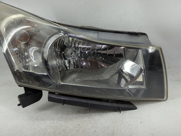 2011-2012 Chevrolet Cruze Passenger Right Oem Head Light Headlight Lamp