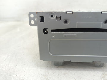 2011-2012 Chevrolet Cruze Radio AM FM Cd Player Receiver Replacement P/N:20983517 CQ-FG5011YC Fits Fits 2010 2011 2012 OEM Used Auto Parts